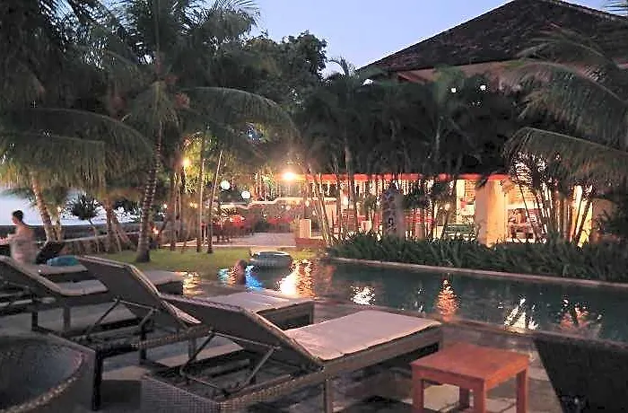 1000 Dream & Restaurant Hotel