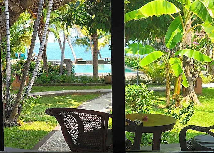 1000 Dream & Restaurant Hotel 3*